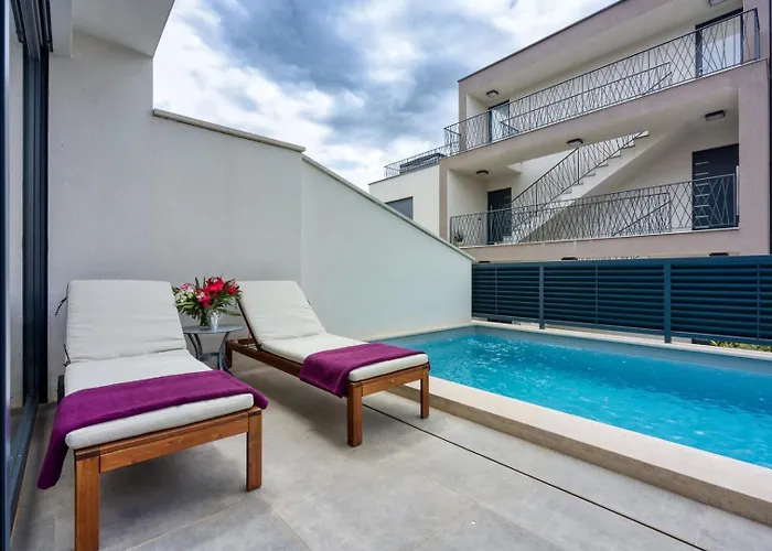 Casa Ella With Private Pool Διαμέρισμα