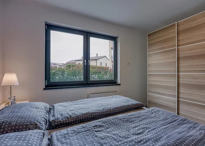 Διαμέρισμα Casa Ella With Private Pool Πόρετς